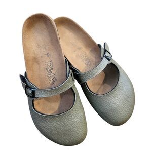 Birkenstock Birki's Clogs Women's 7 Olive Green Leather Maria Mary Jane